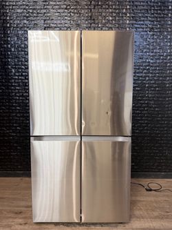 SAMSUNG REFRIGERATOR w/WARRANTY! R3042A