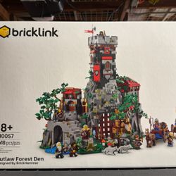 Lego Exclusive Bricklink Set - Outlaw Forest Den 