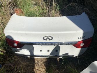 Q50 Trunk 