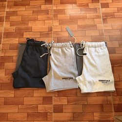 essential shorts