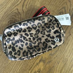 Lululemon Limited Edition Everywhere Belt Bag 1L NWT - Sold Out!