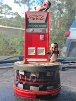 Coca cola music box