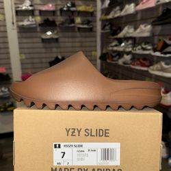 Yeezy slide Flax