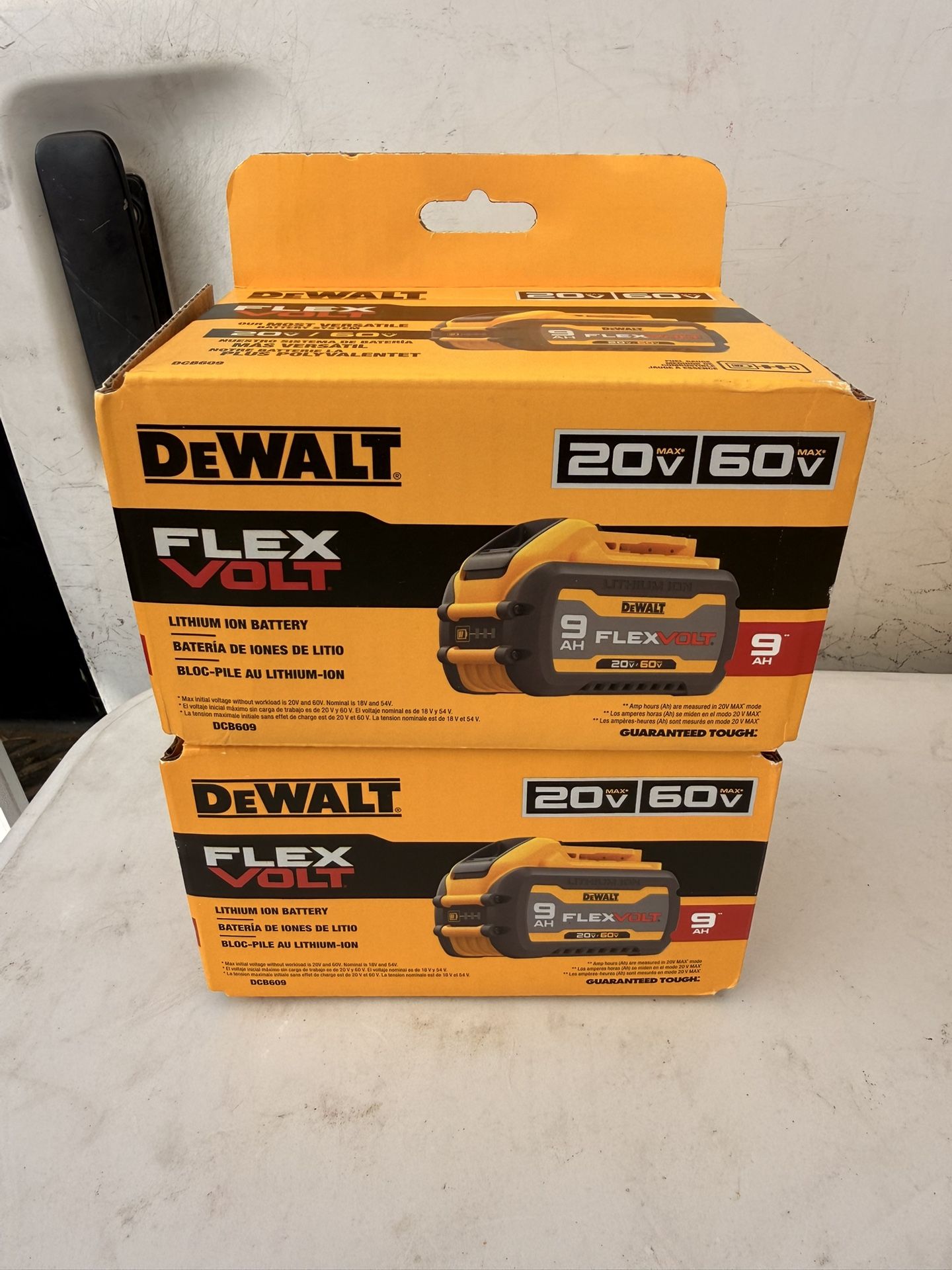 New Dewalt Flexvolt 20V/60V Max 9.0Ah Battery