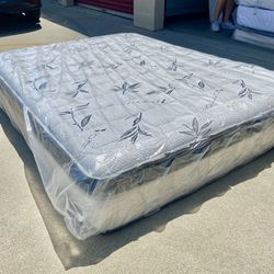 Queen Pillow Top Mattress and Box Spring