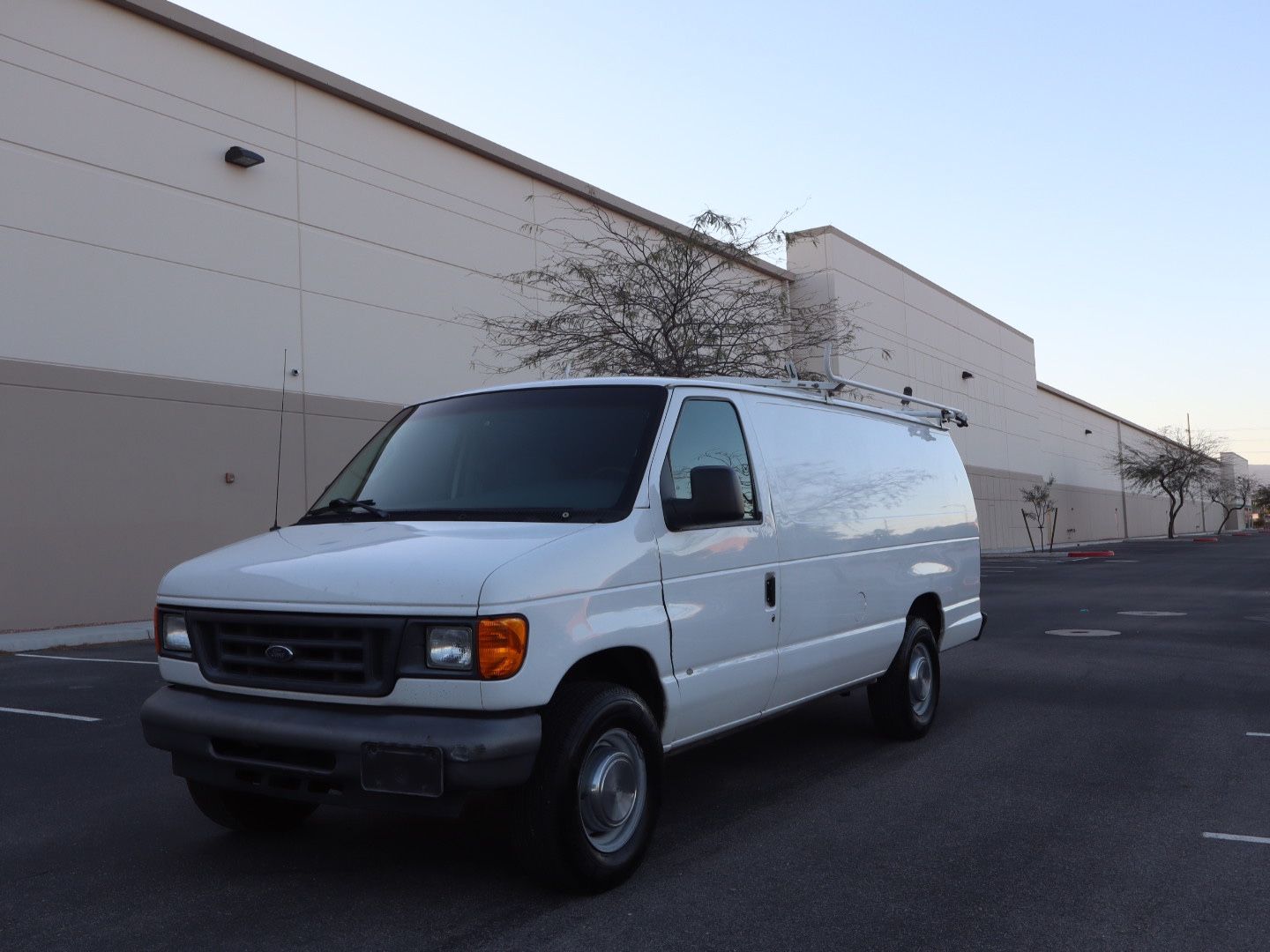 2006 Ford E-250