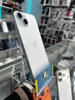 iPhone 15 Plus