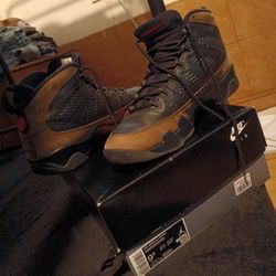 Air Jordan 9 Retro