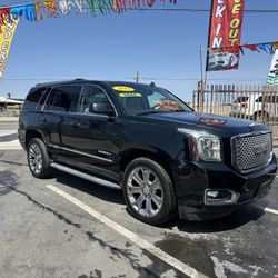2015 GMC Yukon DENALI