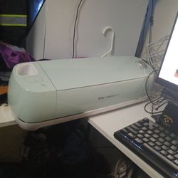 Cricket Explorer Air 2