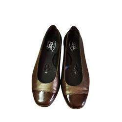 SAS Women's Brown Leather Flats Classic Design Size 7