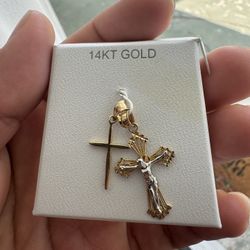 14k Gold Cross Pendants 