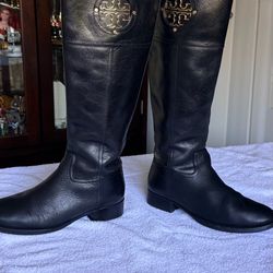 Tory Burch boots size 7.5