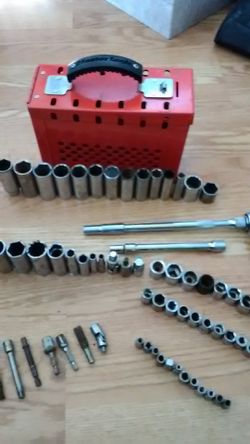 CRAFTSMAN DEEP WELL SOCKETS