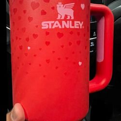 Stanley x Target Exclusive Valentines Day Flowstate Quencher 40oz Tumbler