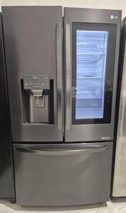 LG InstaView Door-in-Door French Door Refrigerator (28 cu. ft.) – Matte Black