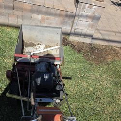 20" Tru-Cut Front Throw With Grass Catcher