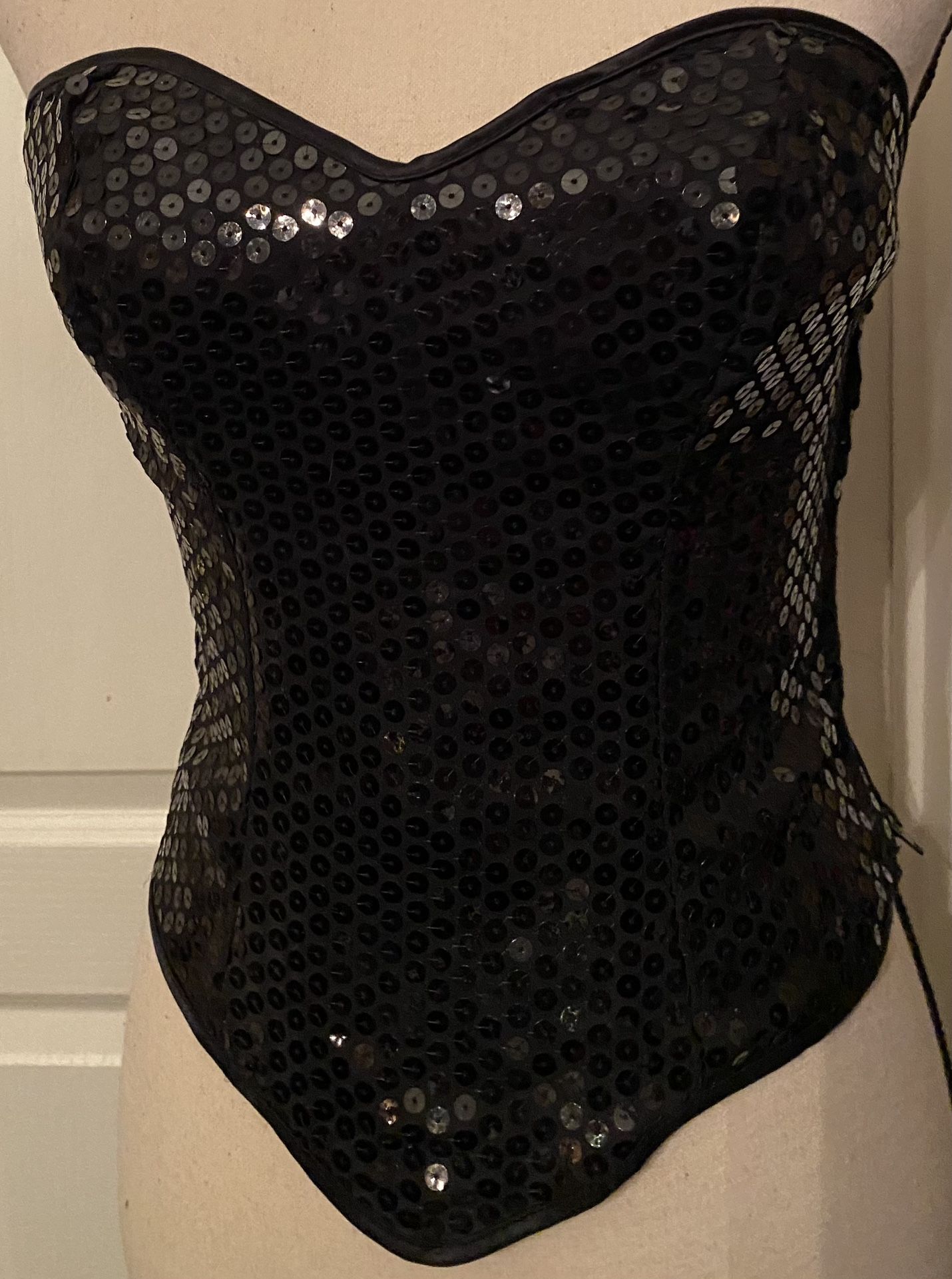 Top Sequin & Beads Or Sequin Buster Or White