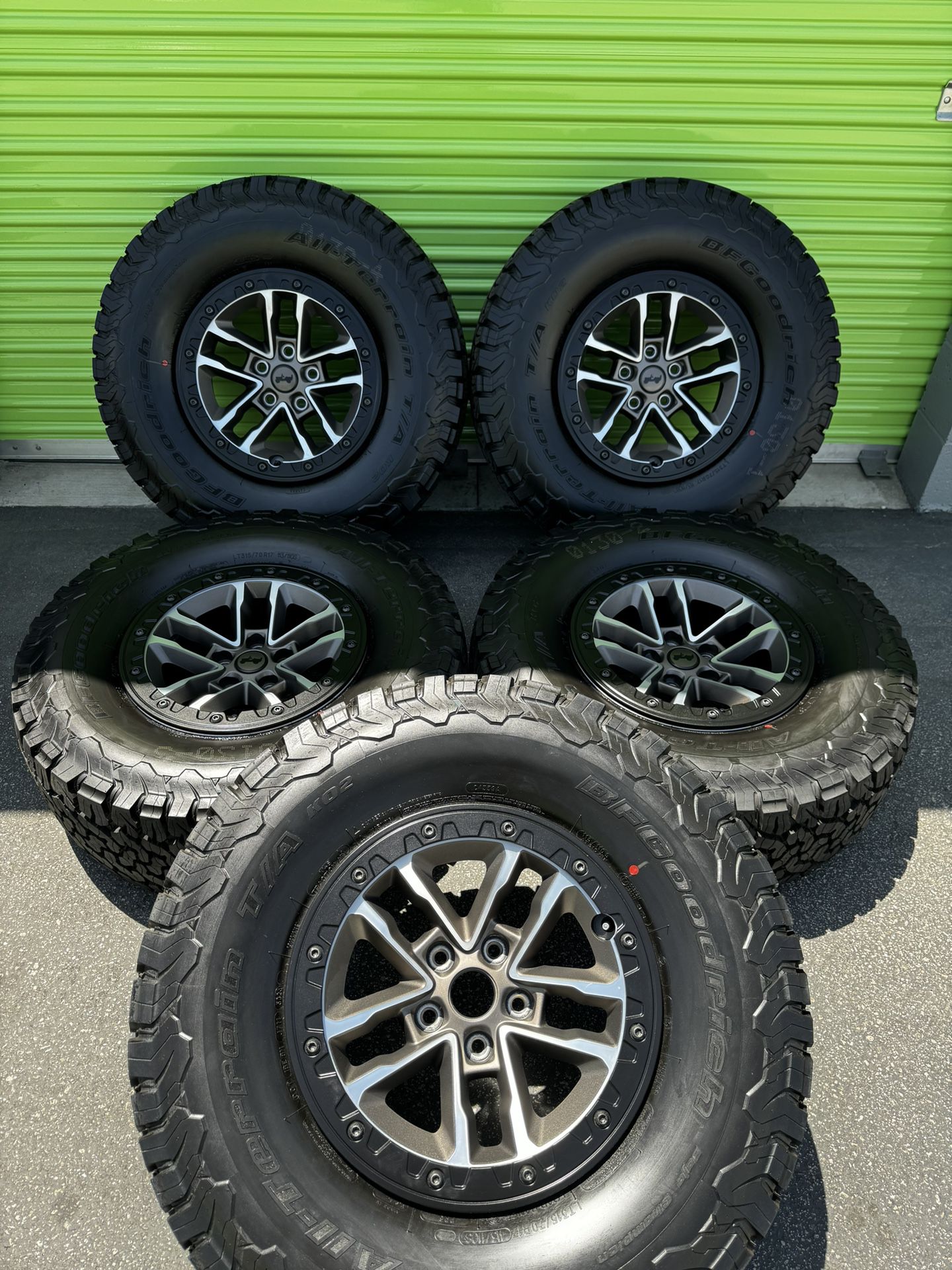 Jeep Wrangler 392 Factory Wheels Tires