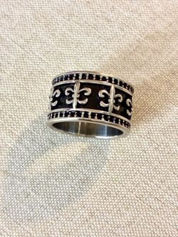Men’s Black and Silver Ring, Size 11