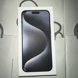 New Sealed Apple iPhone 15 Pro Max 256gb Blue Unlocked I Can Bring It To you Right Now 