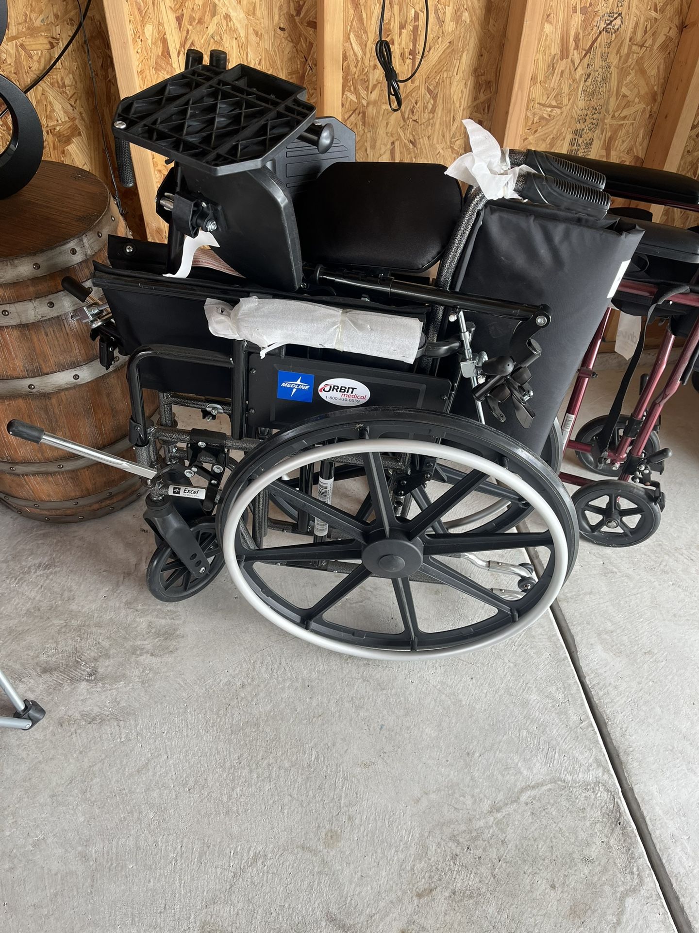 Medline Wheelchair ( Brand New )
