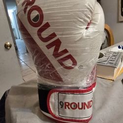 SUPER COOL ROUND 9 BOXING GLOVES  XL 19