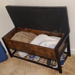 storage bench/shoe rack 