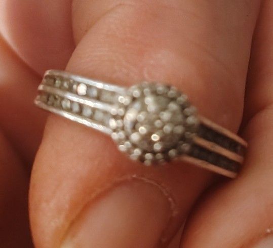Sterling Silver Cluster Ring