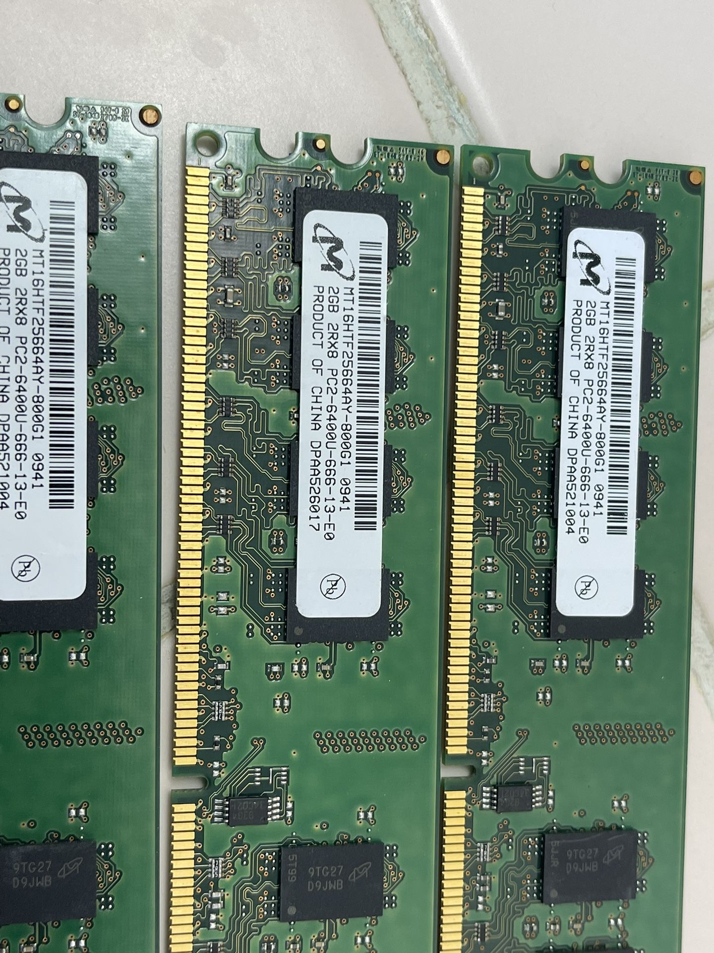 MICRON RAM - 6 GB Total