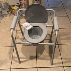 Steel Folding Bedside Commode 