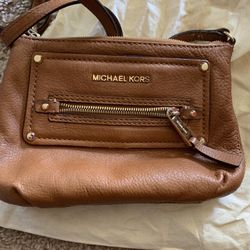 Michael Kors Leather Crossbody Purse