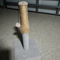 Cat Scratching Post With Swinging Toy