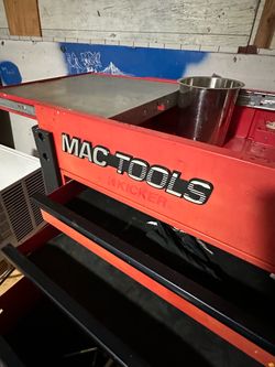 Mac Tools Red Rolling Tool Chest