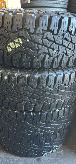 275/70/18 good year wrangler terrian 🔥