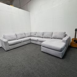 ❗️Half Priced❗️Araceli II (Dove Gray) 4pc Sectional Couch - Can Drop Off