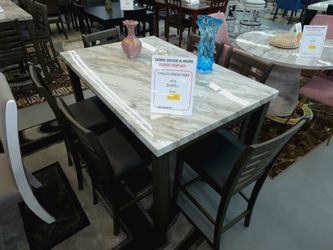 7 pieces dining table