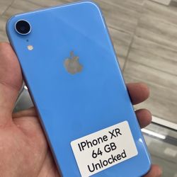 iPhone XR Unlocked. Cash Or $50 Down W Approval 