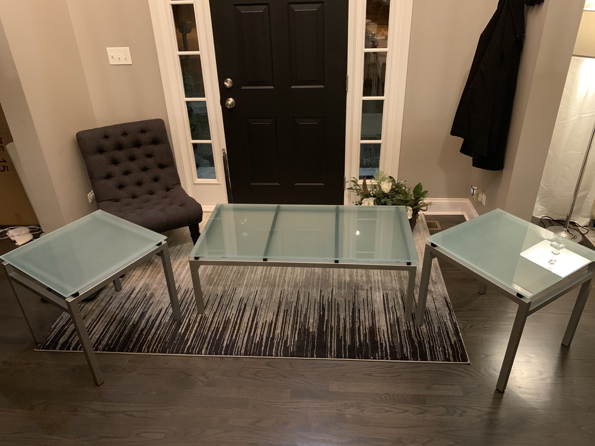 Beautiful table set for living room or family room