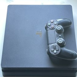 PLAYSTATION 4 PS4 