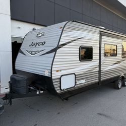 2020 Jayco Jay Flight Travel Trailer 
