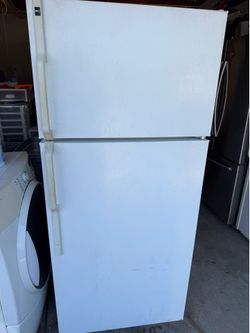 Hotpoint fridge
