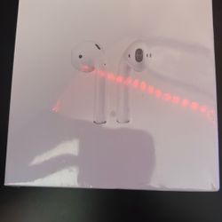 AirPods With Wireless Charging Case