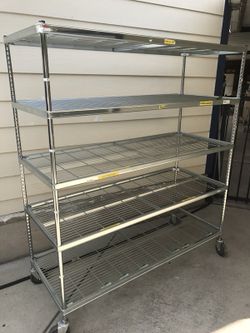 Metro shelving
