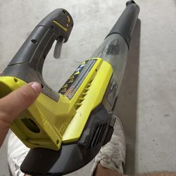 Leaf Blower