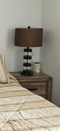2 Lamps