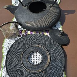 Cast Iron Tea Pot & Trivet 