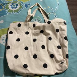 Hand Bag With Poka Dots 