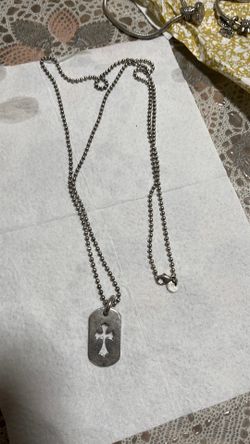 Cadena Tiffany con medalla  Ghrome