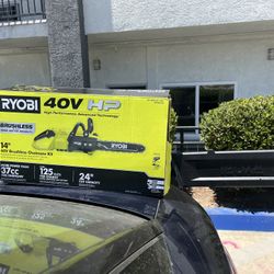 RYOBI CHAIN SAW